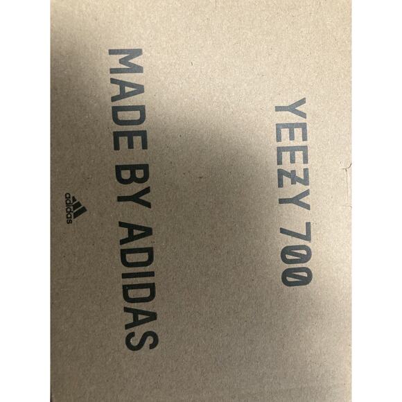 Adidas Yeezy 700 V3 Copper Fade Brand New Men’s 11.5
